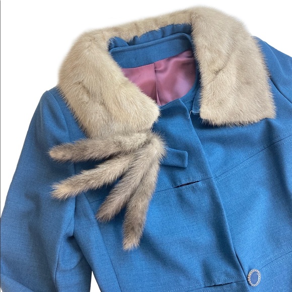 DEEP DENIM TEAL BLUE VINTAGE SIXTIES MODERN COAT with BEAUTIFUL GREY FOX COLLAR - Picture 1 of 4